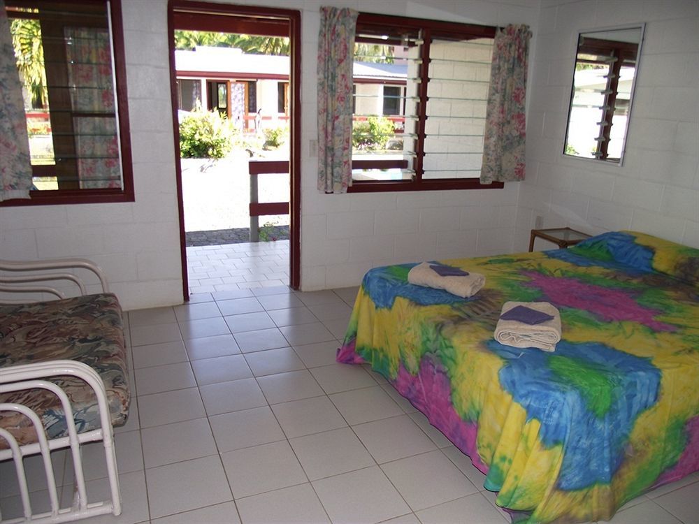 Reef Motel - Aitutaki Arutanga Dış mekan fotoğraf