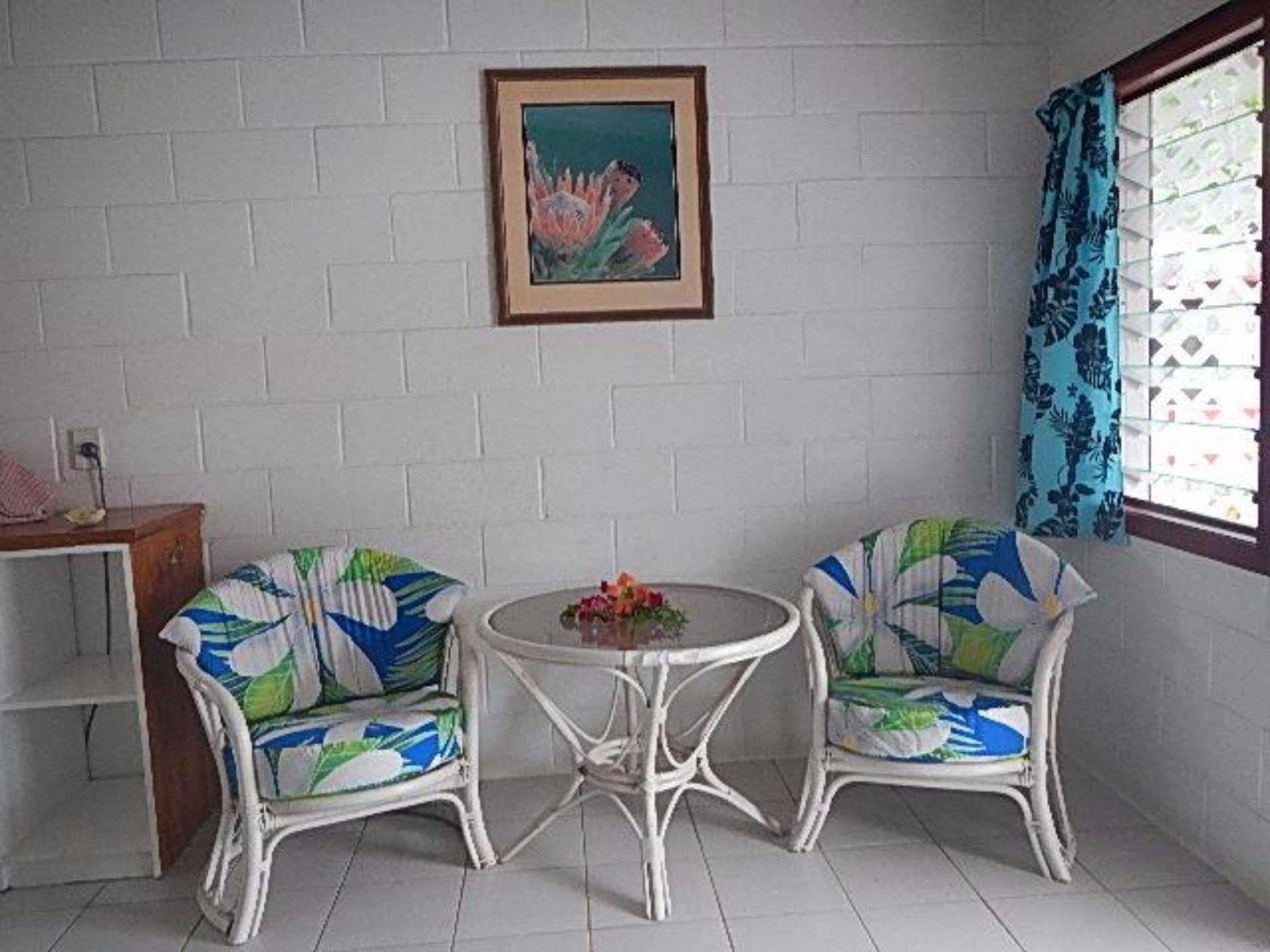 Reef Motel - Aitutaki Arutanga Dış mekan fotoğraf